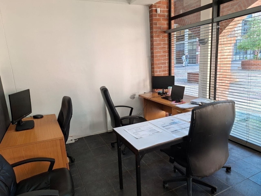 To Let Commercial Property for Rent in Distell Western Cape